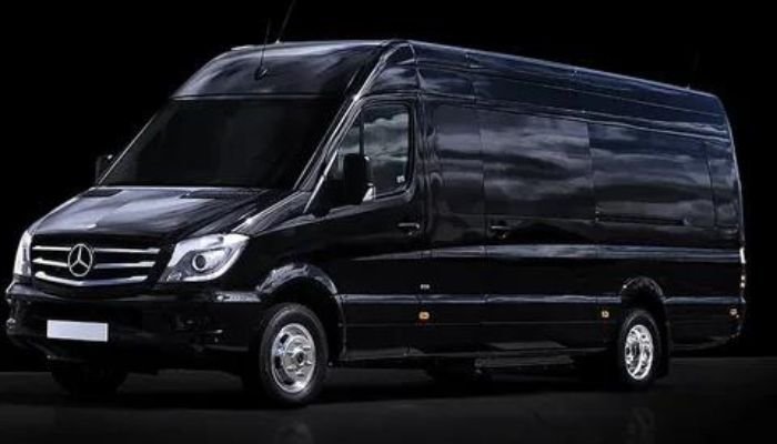 minibus for airport transfers